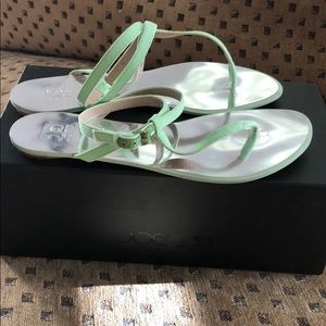 Joes Lime green sandals
